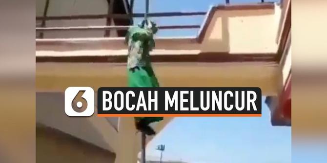 VIDEO: Heboh Aksi Bocah Meluncur dari Tiang Bendera Sekolah