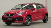 New Suzuki Baleno mengalami penyegaran minor namun tetap mengedepankan tampilan sporty. (Septian / Liputan6.com)