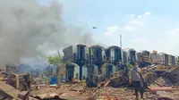 Penampakan kawasan kuburan kereta api di Stasiun Purwakarta usai terbakar. Foto (Liputan6.com / Asep Mulyana)