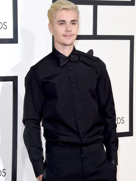 Justin Bieber dikabarkan sangat kecewa ketika dirinya ingin mendapatkan hati Selena Gomez kembali, namun Selena begitu menunjukan penolakan terhadap ajakan Justin. (AFP/Bintang.com)