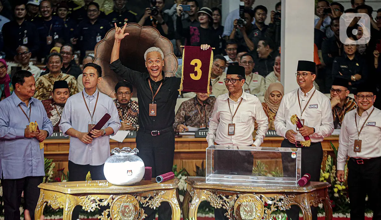 Ganjar Pranowo dan Mahfud Md mendapat nomor 3 (tiga). (Liputan6.com/Faizal Fanani)