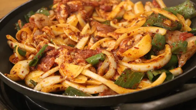 cumi pedas
