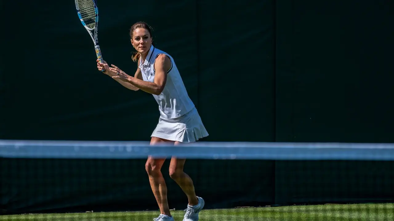 Pesona Kate Middleton Beraksi di Lapangan Tenis Wimbledon, Sampai Dipuji Roger Federer