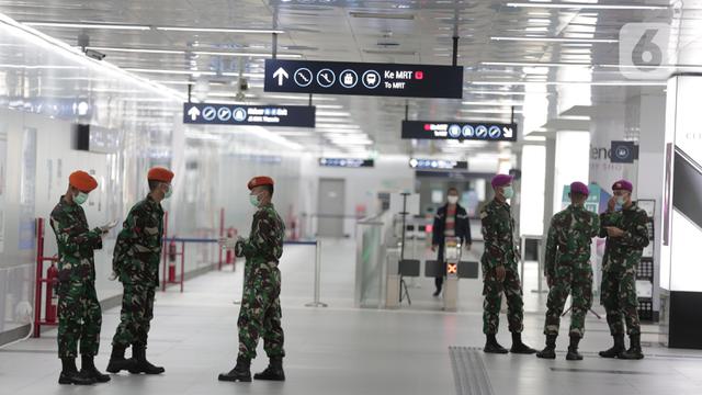 Penerapan New Normal, Stasiun MRT Bundaran HI Dijaga TNI