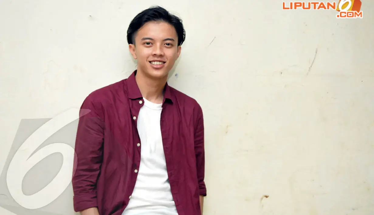 Dalam salah satu situs pribadi, Bisma maupun Melodi membantah isu yang beredar tentang kedekatan mereka. (Liputan6.com/Panji Diksana)