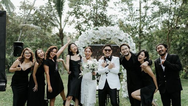 Kenya Nindia Elsa menikah pada 22-02-2022 (Foto: Instagram/@sylvia_fully88)