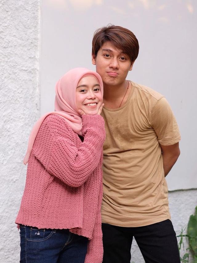 [Fimela] Lesti Kejora dan Rizky Billar