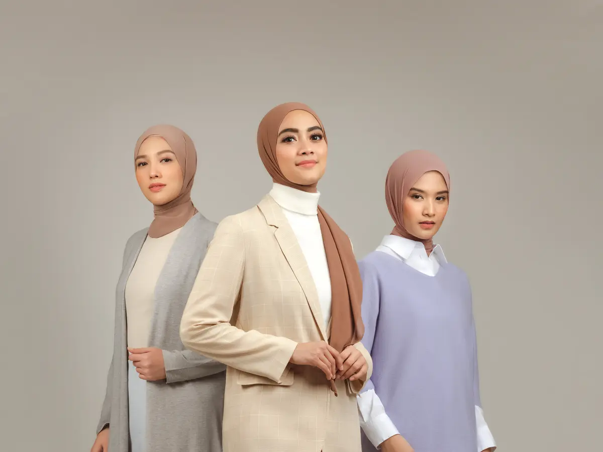 Uniqlo modest cheap wear