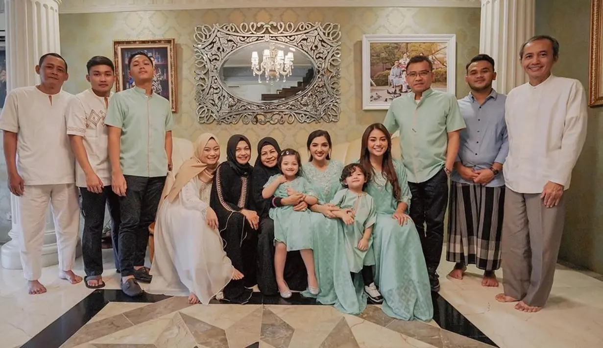 (Instagram/ashanty_ash)