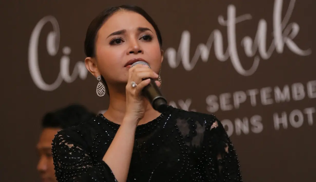 (Deki Prayoga/Bintang.com)