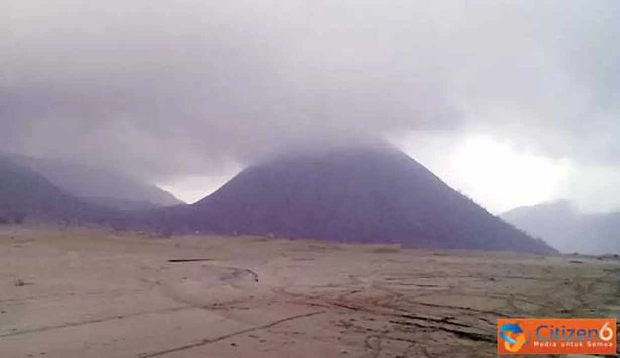 Citizen6, Probolinggo: Gunung bromo saat ini dalam status waspada. (Pengirim: Okky)