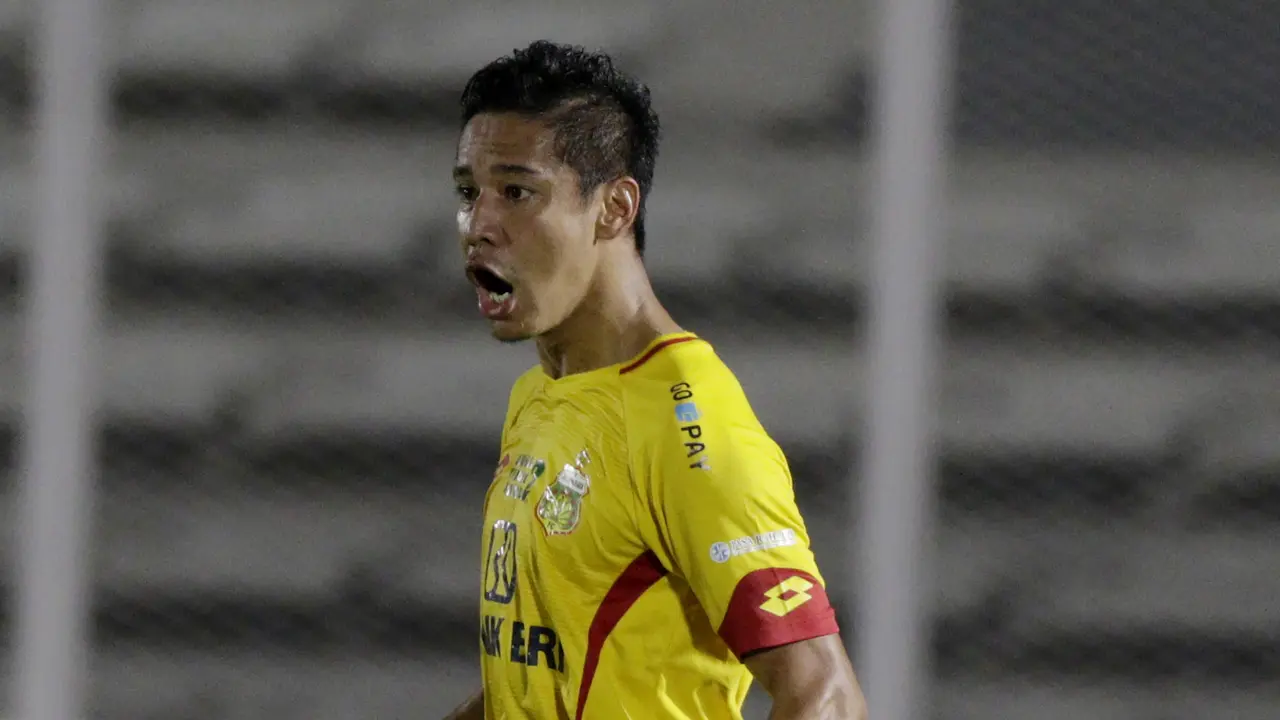 Indra Kahfi - Bhayangkara FC