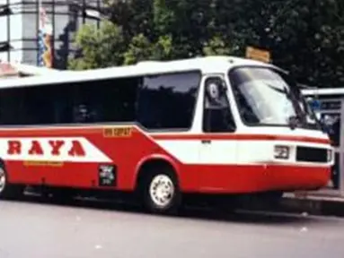 PO Raya yang masih menggunakan model bus kapsul. (Source: Ist)