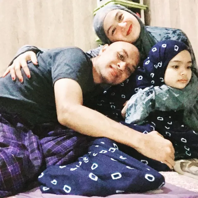6 Potret Keharmonisan Keluarga Artta Ivano, Pemeran Kalila di PPT Jilid 1