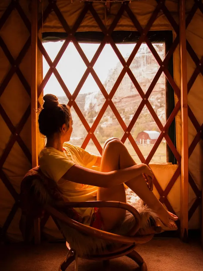 Ilustrasi Relationship Female