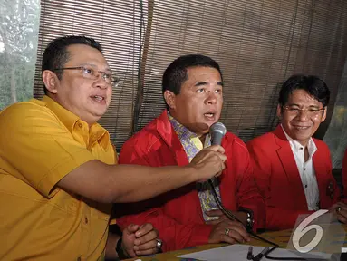 Partai Golkar kubu ARB mengadakan konferensi pers terkait Munas Tandingan, Jakarta, Minggu (7/12/2014). (Liputan6.com/Miftahul Hayat)