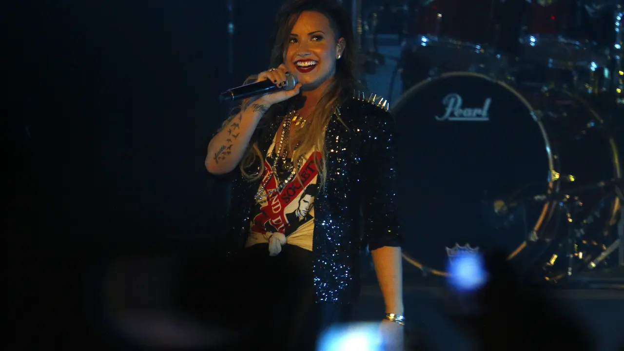 [Bintang] Demi Lovato
