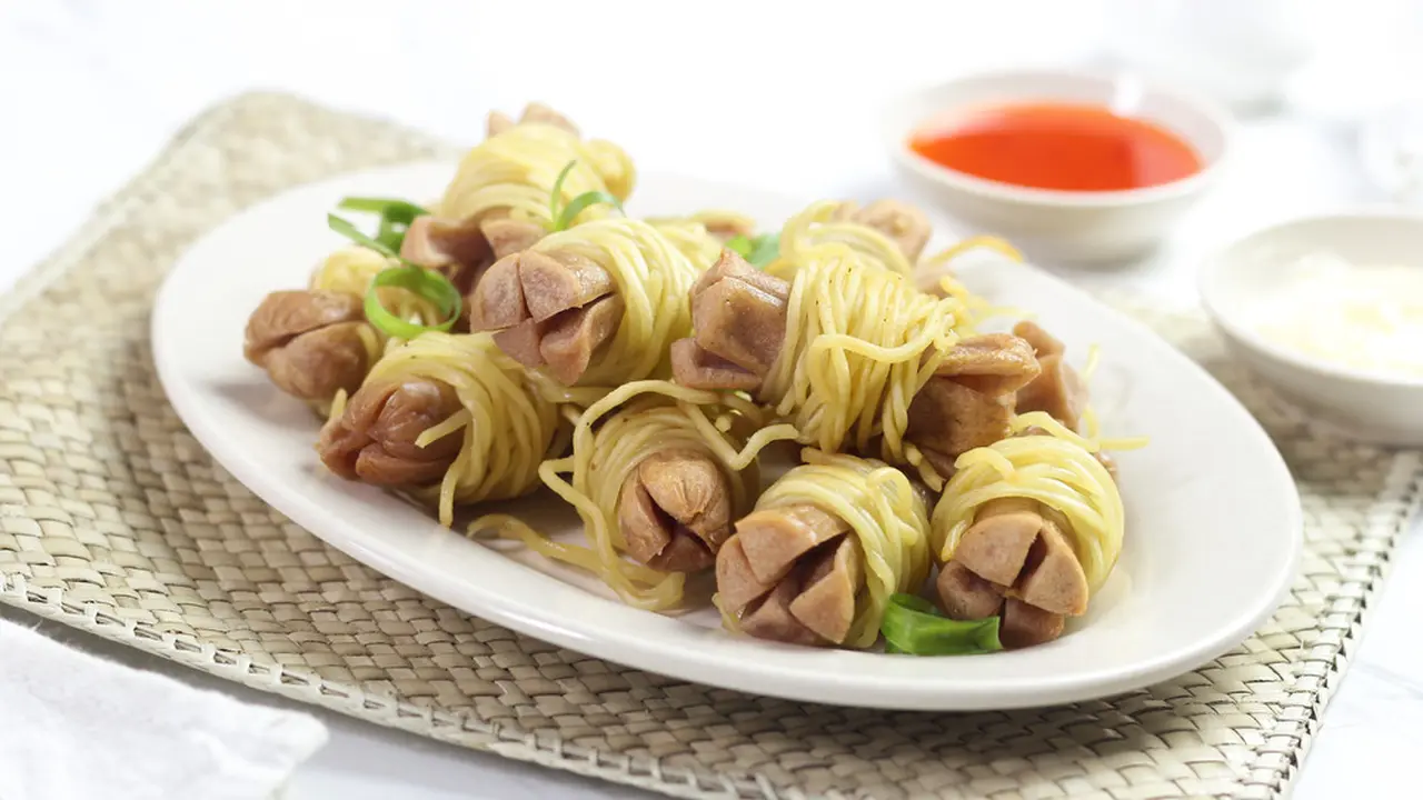 mie gulung sosis