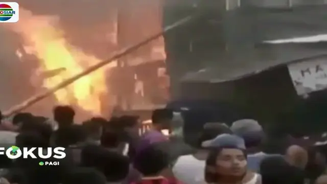 Diduga Korsleting, 5 Rumah Warga di Muara Angke Ludes Dilalap Api