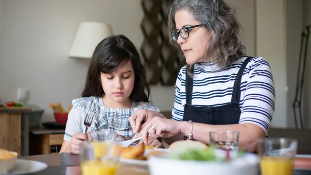 Menjadi Teladan bagi Anak