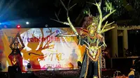 Gelaran Tenggarong Kutai Carnival 2020 dilaksanakan pada malam hari dan disiarkan secara live streaming. (foto: istimewa).
