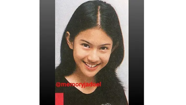 Ulang Tahun ke-38, Ini 6 Transformasi Dian Sastro dari Kecil Hingga Aktris Ternama