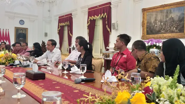 Jokowi tegaskan Munas urusan internal Golkar.