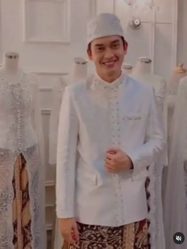 7 Potret Ikbal Fauzi Fitting Baju dan Prewedding, Akan Nikahi Calon Dokter