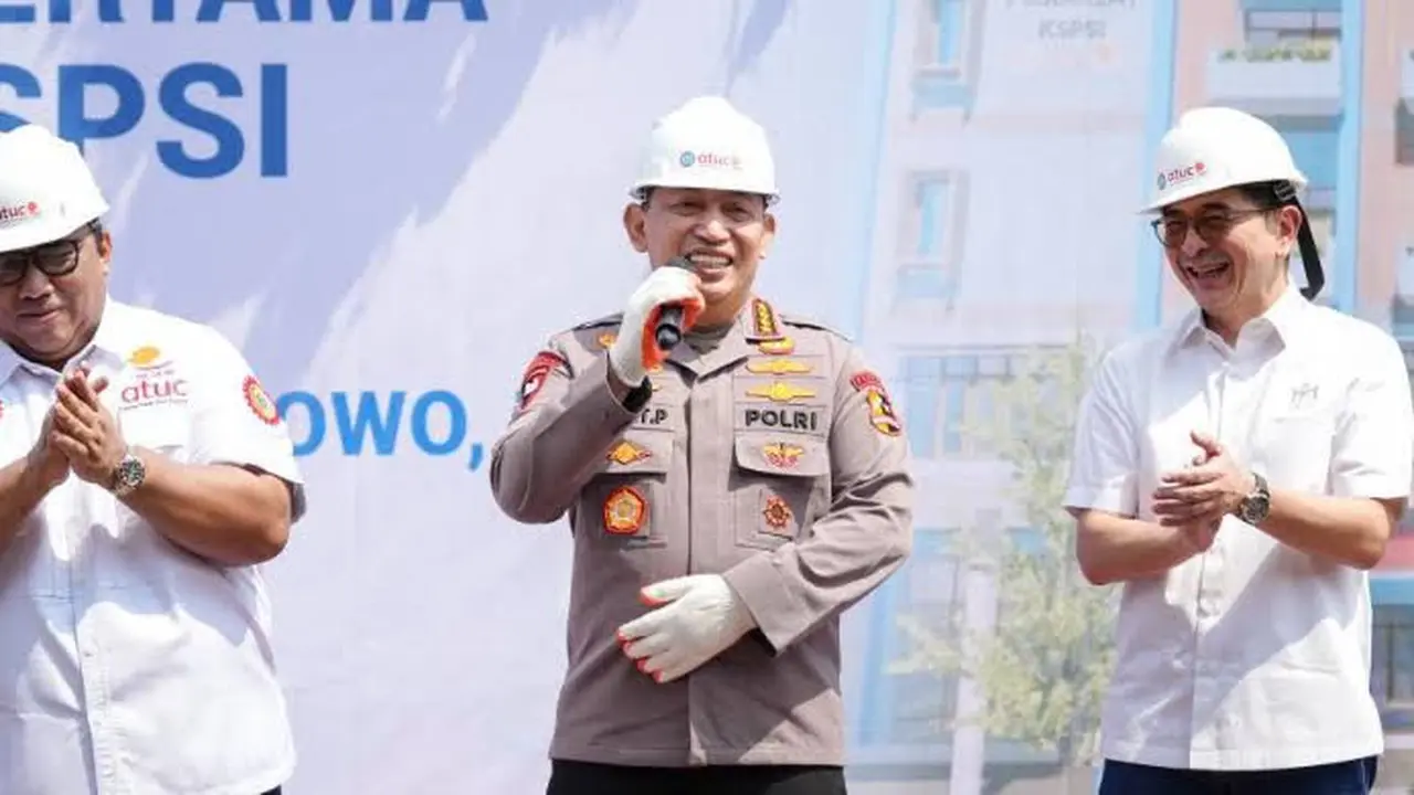 Presiden Konfederasi Serikat Pekerja Seluruh Indonesia (KSPSI) Andi Gani Nena Wea