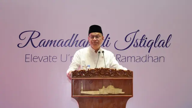 Kepala BPOM Taruna Ikrar mengungkapkan manfaat sujud dalam salat dari perspektif ilmu kedokteran. (Foto Dok BPOM)