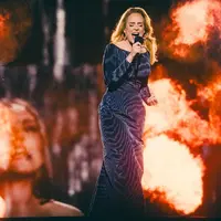 Lihat di sini tampilan Adele di malam pembukaan konser residensi Munich. [@adele].