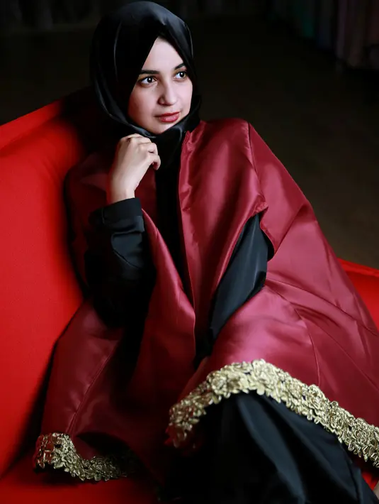 Karena busana muslim bagi Shireen Sungkar bukan hanya trend, namun sudah menjadi kebutuhan.(Fathan Rangkuti/bintang.com)