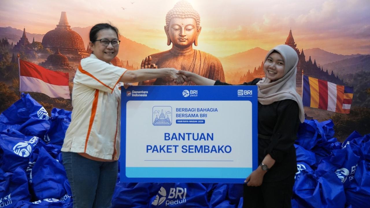 Tebar Kepedulian di Hari Raya Waisak 2026, BRI Peduli Bagikan 1.000 Paket Sembako bagi Umat Buddha