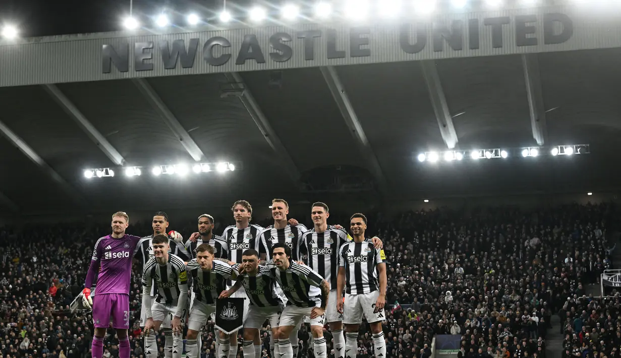 The Magpies punya modal berharga saat menjamu Qarabag karena sudah unggul secara agregat dengan skor 6-1. (AFP/Paul Ellis)