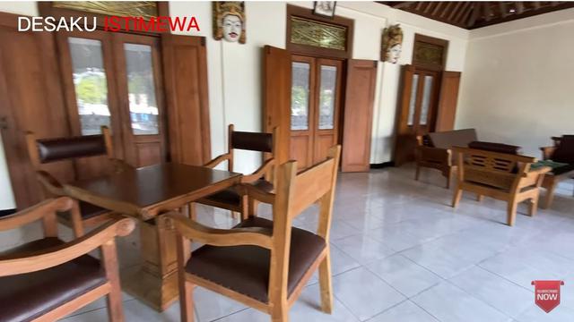 8 Potret Rumah Putri Ariani di Jogja Bergaya Joglo, Punya Halaman Luas dan Asri