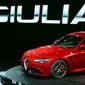 Alfa Romeo Giulia Quadrifoglio didukung mesin  V6 2,9 liter turbocharged yang memproduksi tenaga maksimal 505 Tk. 