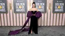 Selena Gomez menghadiri Golden Globe Awards 2023 di The Beverly Hilton, Beverly Hills, California, Amerika Serikat, 10 Januari 2023. Selena Gomez tampil memukau saat menghadiri Golden Globe Awards 2023. (Jon Kopaloff/Getty Images/AFP)