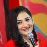 Mona Ratuliu dan Indra Brasko punya aturan kapan anak-anaknya bisa pegang gadget. (foto: liputan6/Miftahul Hayat)