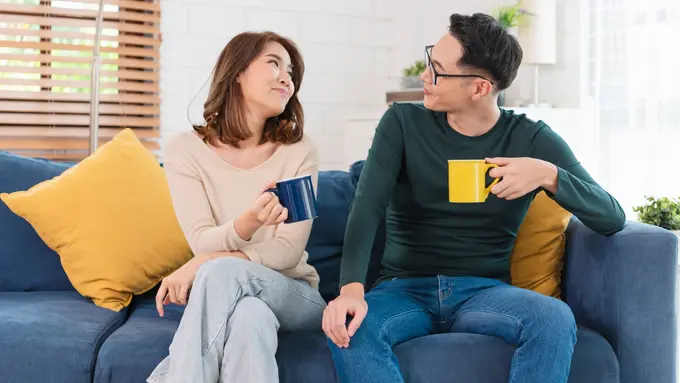 perempuan dan pasangan couple mug 2