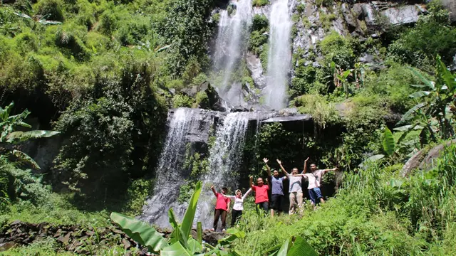 Curug Silintang, air terjun bertingkat yang dihiasi pelangi, di Tlahab Lor, Karangreja, Purbalingga,  (Foto: Liputan6.com/Dinkominfo PBG/Muhamad Ridlo)