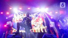 Penampilan Feel Koplo pada acara KapanLagi Buka Bareng BRI Festival 2024 di Plaza Timur Senayan, Jakarta, Minggu (24/3/2024). (Liputan6.com/Herman Zakharia)