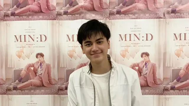 6 Potret Aktor Tampan Naufal Azhar, Punya Wajah Manis Hingga Fans Idol Korea