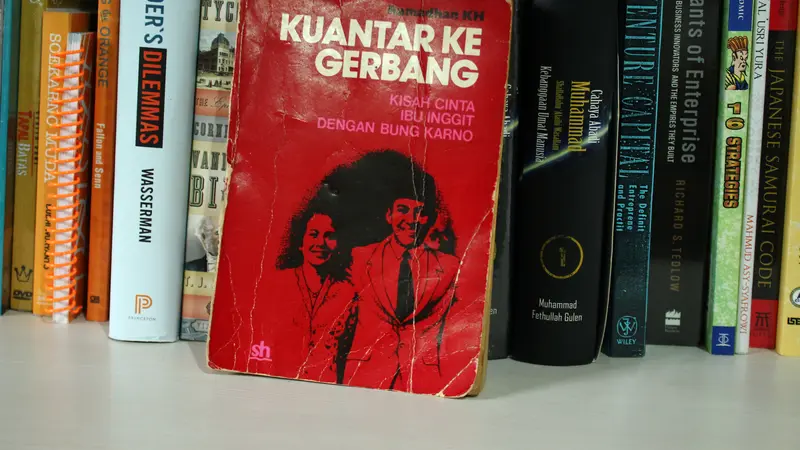 Buku Kuantar Kau ke Gerbang