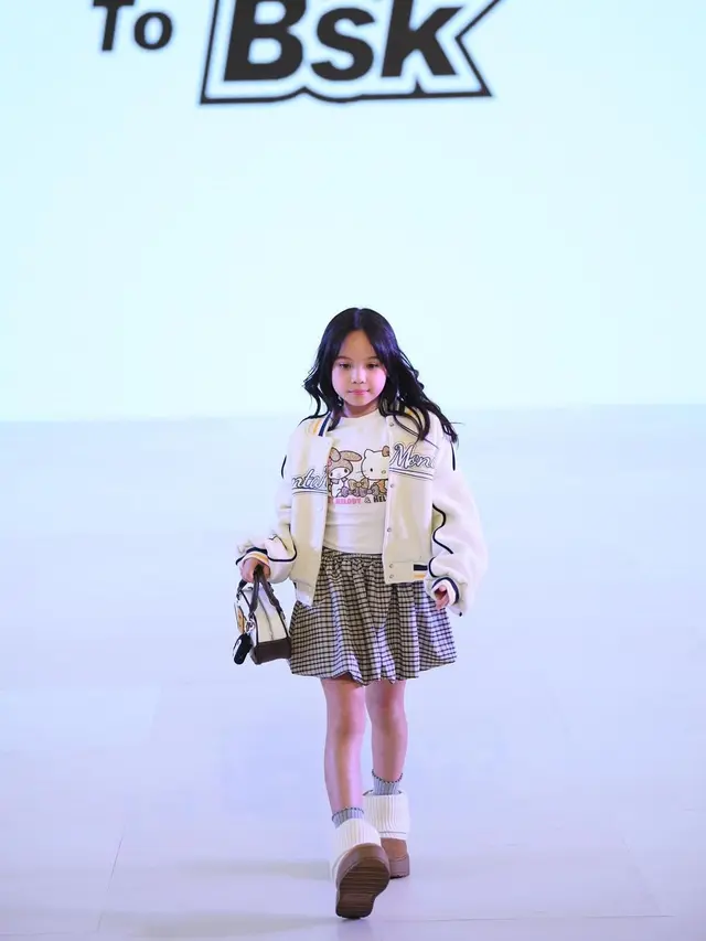 6 Potret Gempi Debut di Runaway Fashion Show, Percaya Diri Meski Pertama Kali