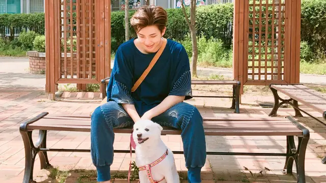 Intip Gaya OOTD RM BTS, Selalu Tampil Stylish