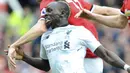 Pemain Liverpool, Sadio Mane mencatatkan namanya sebagai salah satu kandidat top scorer Liga Champions, saat ini Mane sudah mengoleksi enam gol atau sama dengan rekannya Mohamed Salah. (AP/Rui Vieira)