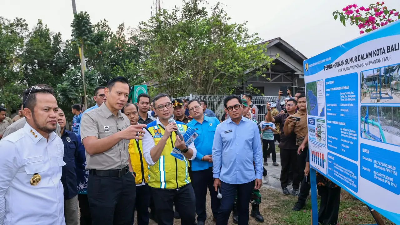 AHY meninjau sumur bor Gunung Tembak dan mendorong penambahan pasokan air bersih untuk memenuhi kebutuhan warga Balikpapan. (Dok Kemenko Infra)