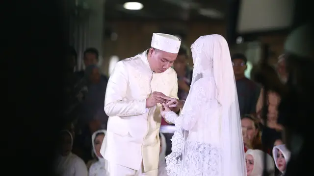 [Bintang] Vicky Prasetyo - Angel Lelga