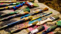 Ilustrasi pengertian, seni lukis. (Photo by Yannis Papanastasopoulos on Unsplash)