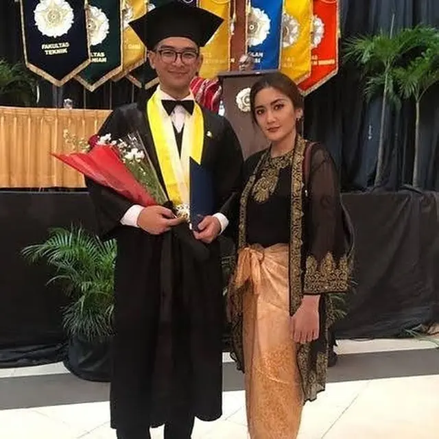 Maura Magnalia Putri Nurul Arifin Meninggal Dunia, Ini 6 Potret Kenangannya